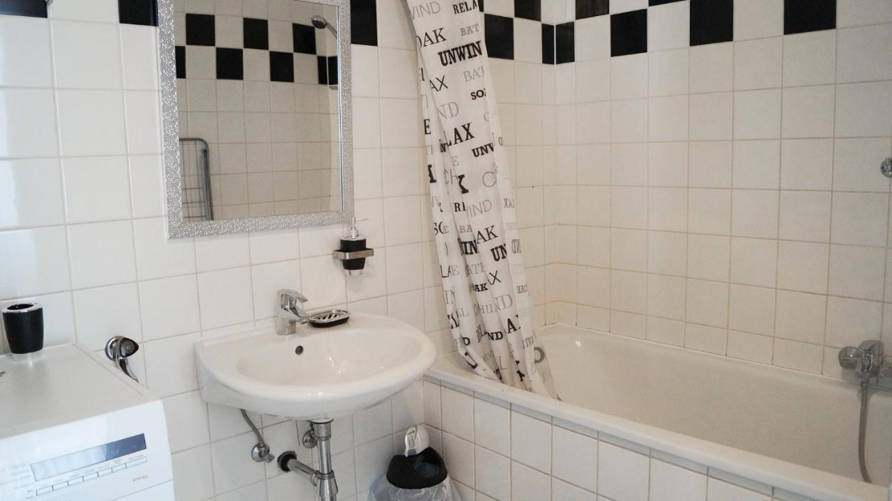 Gorgeous 2Br - Spacious & Suitable For Everyone Viena Exterior foto